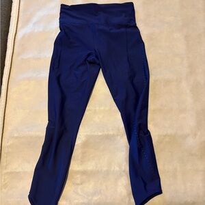 Athleta Pacesetter Lasercut 7/8 tights